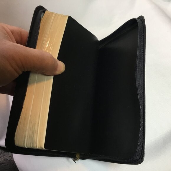 Holy Bible Santa Biblia Reina-Valera 1960/1990 Holman Leather Zipper Cover EUC - Picture 11 of 11